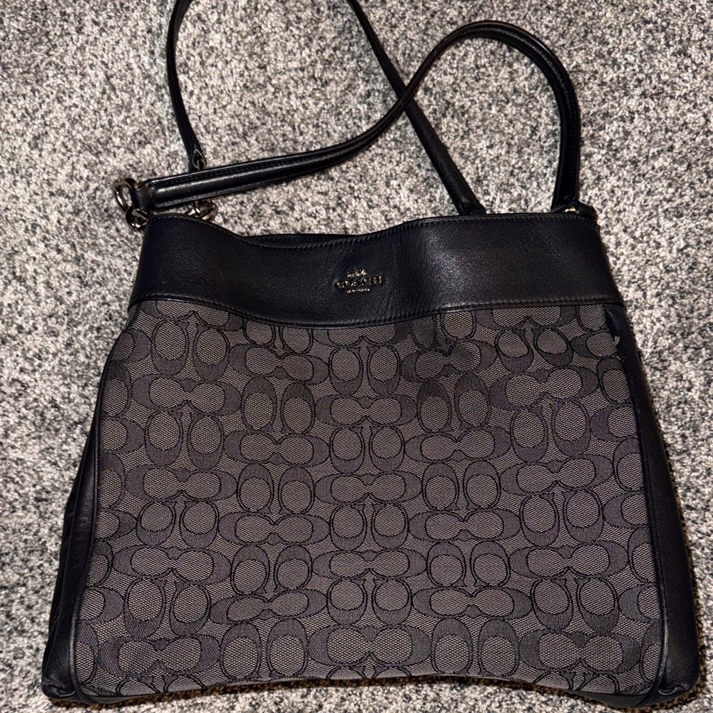 Authentic Large Coach Black Shoulder Tote Bag